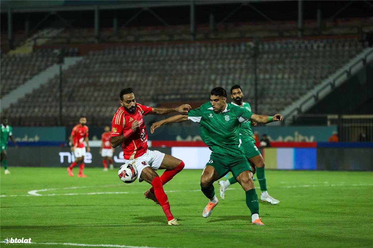 فيديو الاتحاد السكندري يخطف تعادلًا قاتلًا من الأهلي في