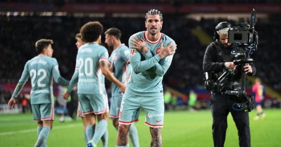 ملخص وأهداف برشلونة ضد أتلتيكو مدريد 1 2 فى الدورى الإسبانى