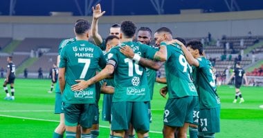 الأهلي ضد الشباب توني وفيجا يسجلان هدفين فى الشوط الأول