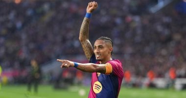 ريال مدريد ضد برشلونة رافينيا يسجل الهدف الثالث فى شباك