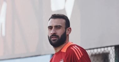 طبيب الأهلي يكشف تحسن حالة عمر كمال عبد الواحد من